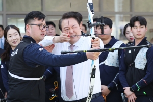 尹 “스포츠 산업, 미래 성장동력으로 키울 것”