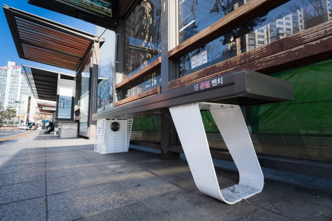서울 광진구의 한 버스정류장 모습. 광진구 제공