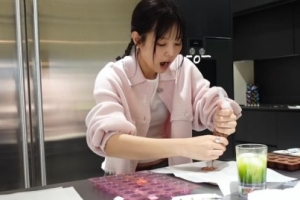 블핑 제니, ‘이 남성’ 위해 초콜릿 만들었다