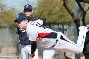 재회한 스승 앞 양현종 “신인 때로 돌아간 기분”