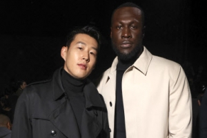 [포토] 손흥민, 패션쇼 깜짝 등장… 전지현과 조우