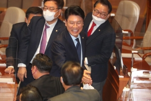 작년 국회의원 후원금 총 585억…與 장제원·野 김남국 각각 1위