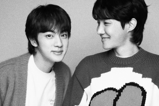 방탄소년단(BTS) 멤버 진과 제이홉.  제이홉 인스타그램