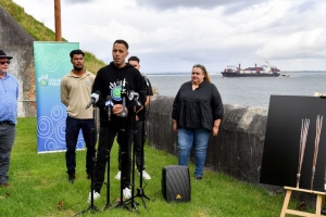 제임스 쿡이 훔쳐간 원주민 창 253년 만에 시드니 돌아와