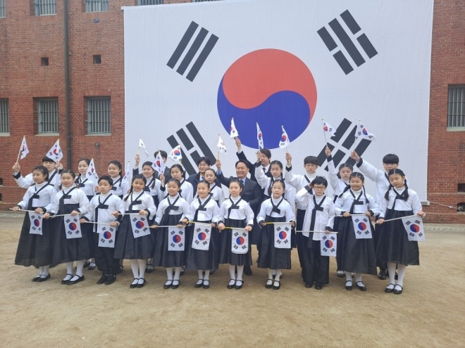 제104주년 삼일절 기념행사에 참석한 김용일 의원