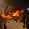 로힝야족 난민촌 화재… 1만 2000명 대피