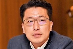 [열린세상] 우크라 전쟁 이후의 불확실성/김정 북한대학원대 교수
