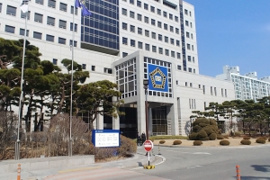 아기가 분유 토하자 5개월 ‘보리차’ 등만 준 친모…다섯달 넘게 자가호흡 못해