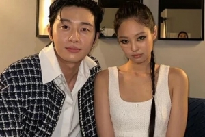 박서준, 블랙핑크 제니 사진 올리며 ‘♥’…설마?