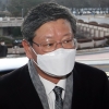 ‘택시 기사 폭행’ 이용구 전 차관, 증거인멸 유죄인데 2심 또 ‘집유’