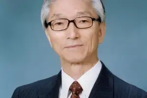 ‘군사정권’ 김용철·‘재산 논란’ 김덕주… 평판사들 내부 반발에 스스로 물러나
