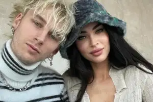 공개 열애 중에…다른 남자와 ‘데이트♥’ 즐긴 여배우