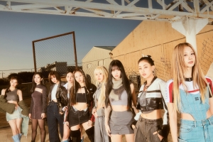 트와이스 앨범 ‘레디 투 비’ 빌보드 200 2위…케이 걸그룹 두 번째