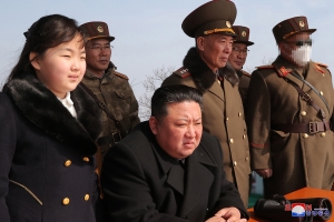 전술핵 실전 배치 자신감 보인 北.. 공중 폭발로 ‘南 대도시 공격 위협’