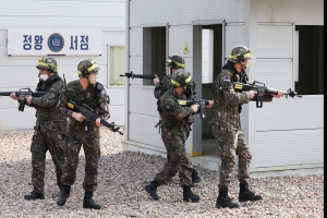 “서울 시내에 총 든 군인 활보” 112 신고…4년만 예…