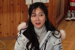 “母 돌아가신지 이틀 뒤 발견” 눈물 쏟은 여배우