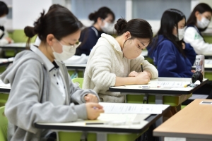 올 첫 수능 모의고사