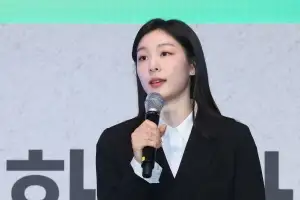 봉준호·김연아도 ‘모범납세자’…성실 납세 569명 정부 포상