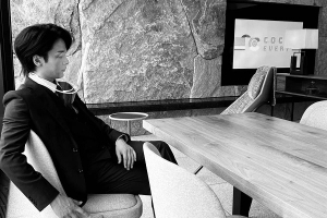 아침 방송 나오더니…아나운서와 ‘결혼 발표’