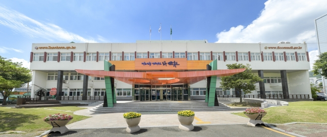 순천시청 청사 전경