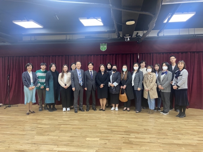 지난 20일 연희중학교 ‘연희다락’ 개관식에 참석한 김용일 의원