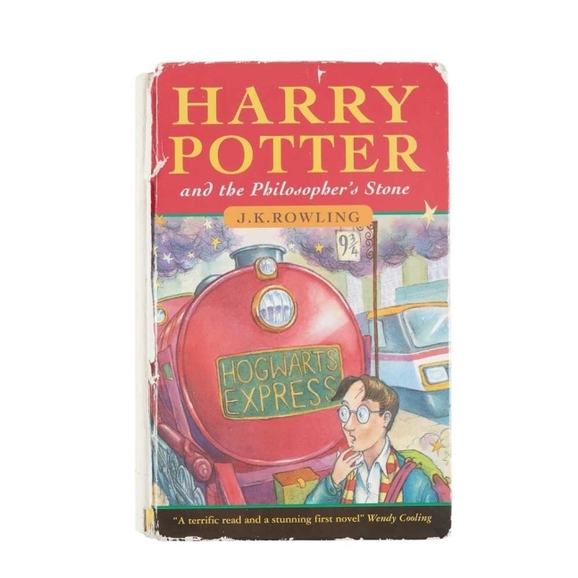 ‘해리포터와 마법사의 돌’ 초판. ‘라이언&amp;턴불’ 사이트 캡처