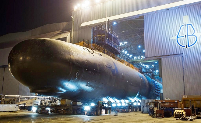 버지니아급 핵추진잠수함 노스 다코타호가 미국 코네티컷주 그로톤의 조선소에서 건조되고 있다.  미 해군 제공