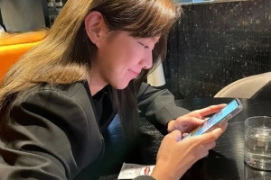 ‘8kg’ 증량한 유이, 확 달라진 턱선