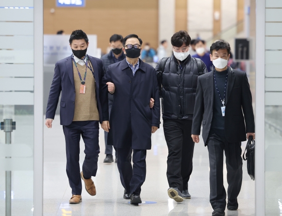 검찰, ‘계엄령 문건 의혹’ 조현천 부하 소환 조사