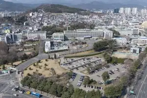 중동 전쟁에 ‘차도르 원단’ 생산 대구 기업 수출길 막혀…市 관계기관 대책회의