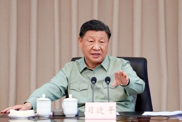 시진핑 중국 국가주석이 지난 11일 광둥성 남부전구 해군 기관에서 발언하고 있다. CCTV 캡처 연합뉴스