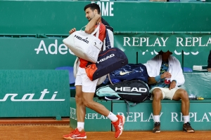 ATP 세계 1위 조코비치, 14살 어린 21위에게 충격패