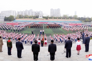 北경비정, 태양절에 NLL 침범…해군 경고사격 받고 되돌아가