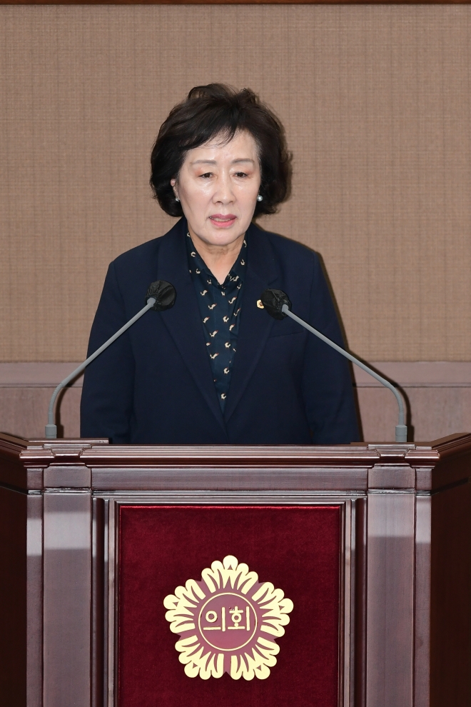 지난 14일 열린 제318회 임시회 제1차 본회의 5분 발언을 하는 신복자 의원