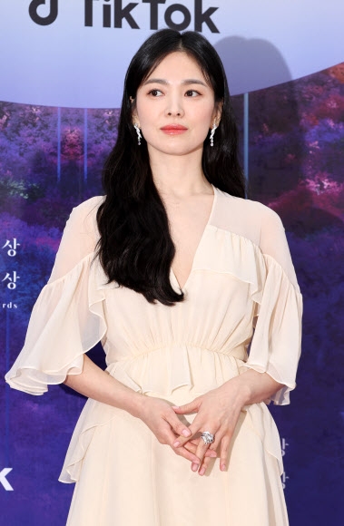 백상예술대상 참석한 송혜교