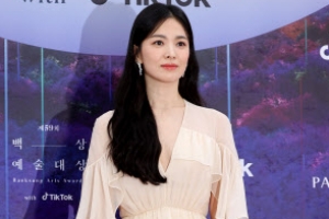 [포토] 백상예술대상 참석한 송혜교