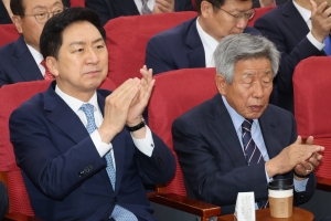 野 원로 유인태, 與 친윤 모임서 쓴소리 “尹, 피의자라도 이재명 만났어야”