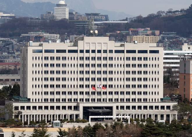 이날 윤석열 대통령 당선인은 청와대 집무실을 용산 국방부로 이전한다고 발표했다. 국방부는 합참청사로 옮긴다. 2022.3.20 연합뉴스