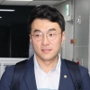‘꼬꼬무’ 김남국 코인 의혹… 與 “도덕상실증” 野 “이해충돌 조사 아직”