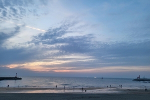 삼양해수욕장 백사장은 줄고 이호해변은 늘고