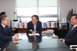 여야 국회 윤리특위 구성 합의…민주, 김남국 징계안 공동발의엔 즉답 피해