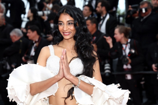Dolly Singh arrives for the screening of ‘The Zone of Interest’ during the 76th annual Cannes Film Festival, in Cannes, France, 19 May 2023. The movie is presented in the Official Competition of the festival which runs from 16 to 27 May.  EPA 연합뉴스