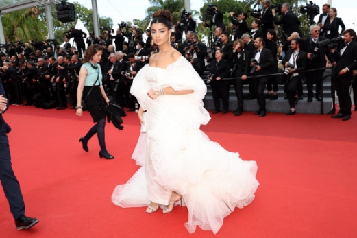 Ola Farahat arrives for the screening of ‘The Zone of Interest’ during the 76th annual Cannes Film Festival, in Cannes, France, 19 May 2023. The movie is presented in the Official Competition of the festival which runs from 16 to 27 May.  EPA 연합뉴스