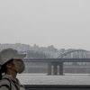 전국 뒤덮은 황사…서울 등 수도권 ‘미세먼지주의보’