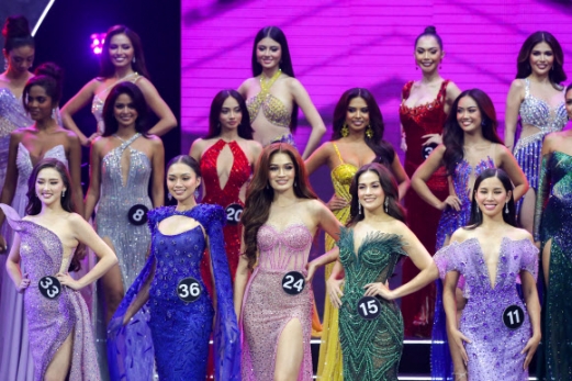 QUEZON CITY, May 29, 2023 (Xinhua) -- Contestants for the Binibining Pilipinas beauty pageant 2023 are seen on stage during their grand coronation night in Quezon City, the Philippines, May 28, 2023. Forty contestants vied for the Binibining Pilipinas beauty pageant 2023. 신화 뉴시스