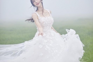 “행복하고 싶다”…판사 남친과 6월 결혼 발표한 여배우