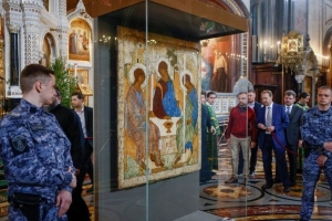 600년 된 성화를 정교회 성당에 전시하도록 지시한 푸틴…