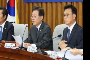 “전형적인 가해자 논리”… 이동관 해임 촉구하는 野