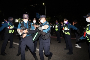경찰, 오늘 대법원 앞 1박 2일 집회 강제해산 방침