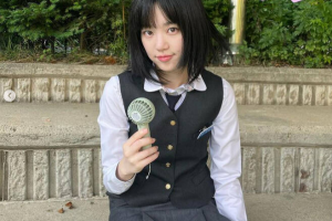 ‘이승기 처형’ 이유비, 30대 맞아? 교복 완벽 소화